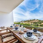 Villa Maria, 3bd&pool&garden&bbq *
