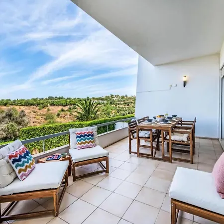 Maria, 3bd & Pool & Garden & Bbq * Албуфейра