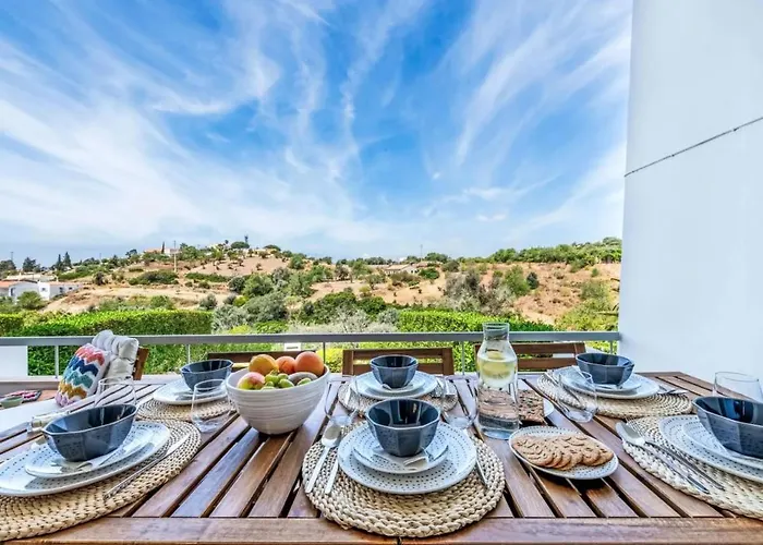 Villa Maria, 3bd & Pool & Garden & Bbq