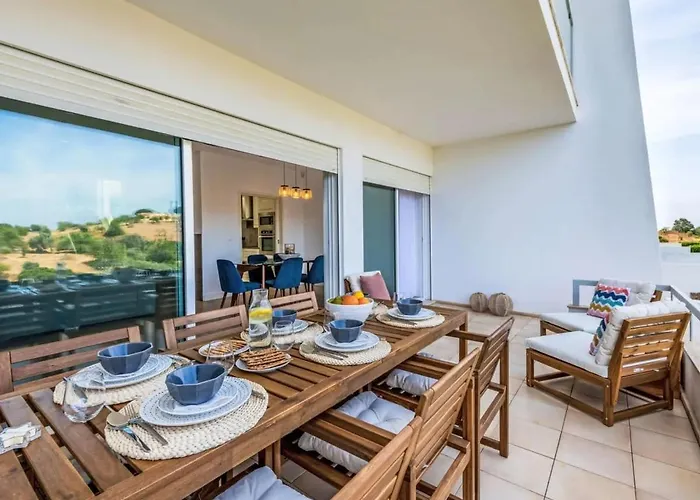 Maria, 3bd & Pool & Garden & Bbq