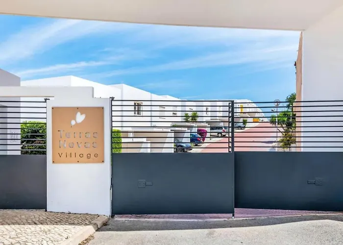 Villa Maria, 3bd & Pool & Garden & Bbq