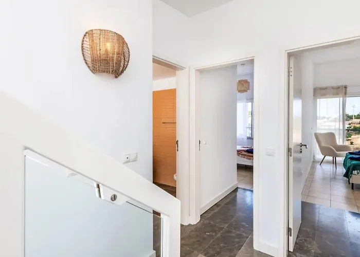 Maria, 3bd & Pool & Garden & Bbq *