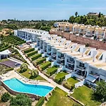Vila Maria, 3bd & Pool & Garden & Bbq
