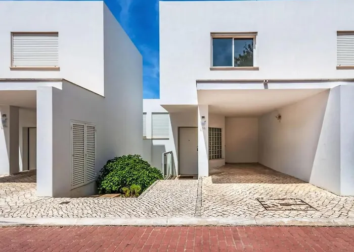 Maria, 3bd & Pool & Garden & Bbq Αλμπουφέιρα